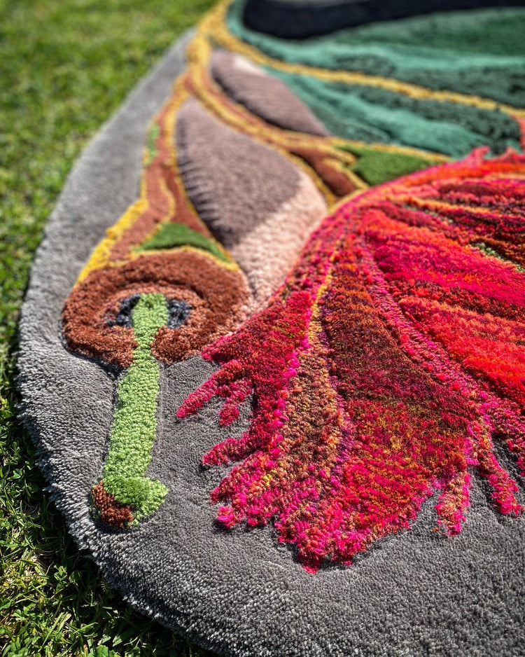 Large gum leaf wool rug