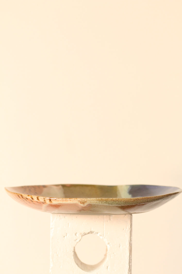 π€ Polka Dot Painter Plate β Large | Offset Ceramic High-Sided Plate in Olive, Blue & Peach | 26cm