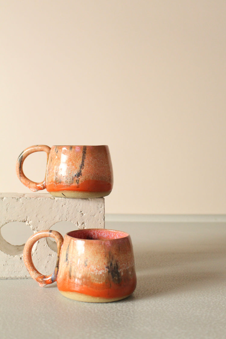 Falling Petticoat orange mug 250ml
