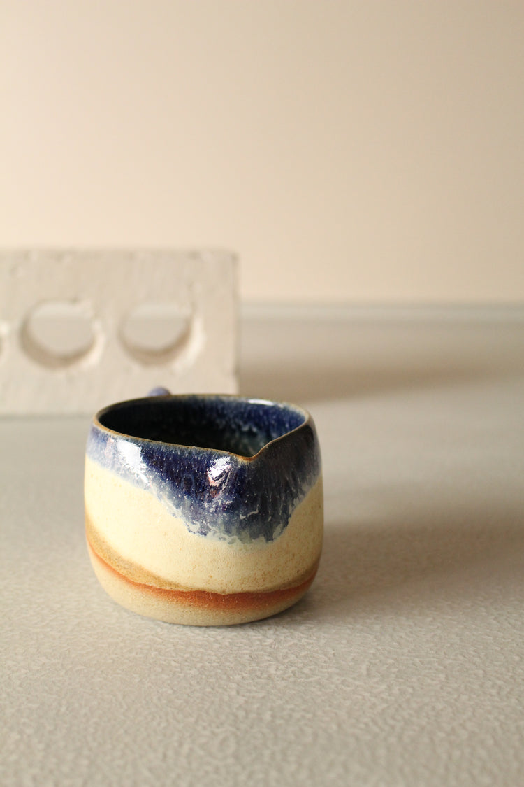 Jug – Wheel-Thrown Stoneware by Allthingswhiting