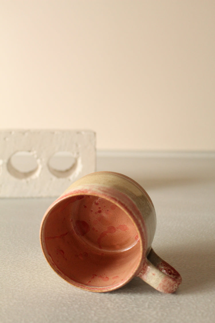 Salted cream and red mug 250ml