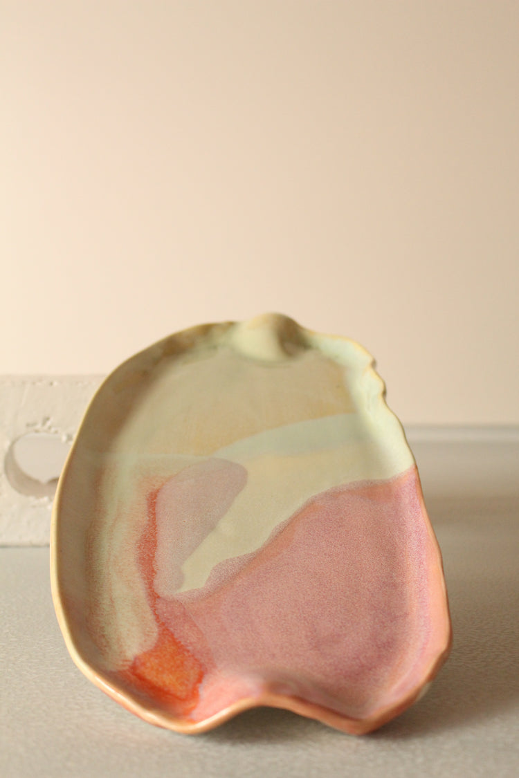 Large pastel frilled platter