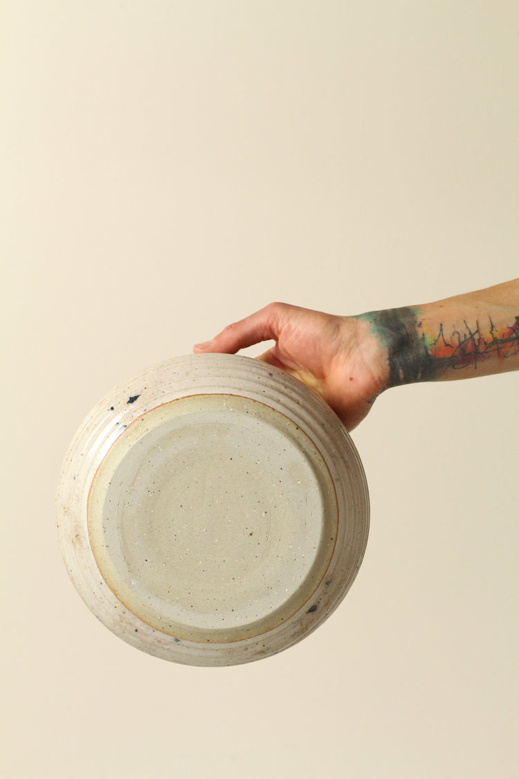 Hundreds n Thousands Large serving bowl