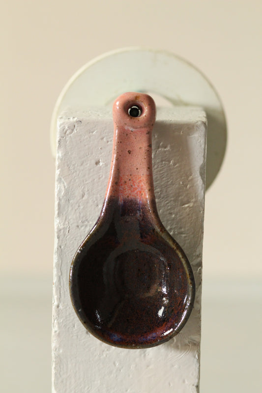 Pink and purple scoop