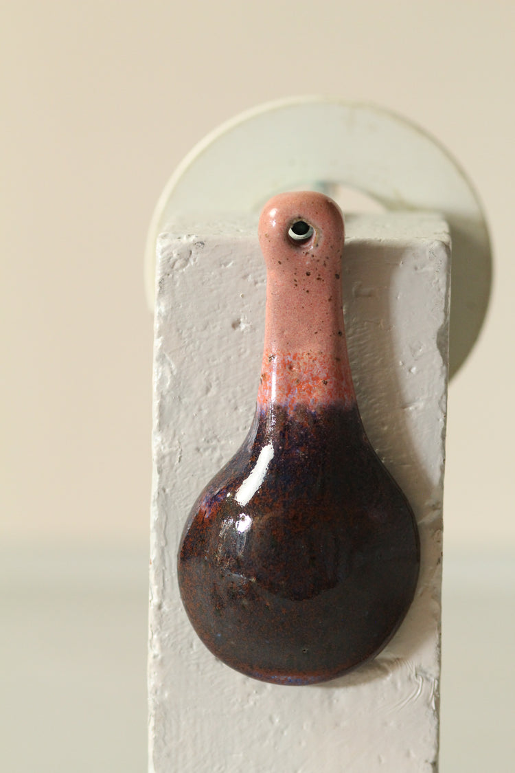 Pink and purple scoop