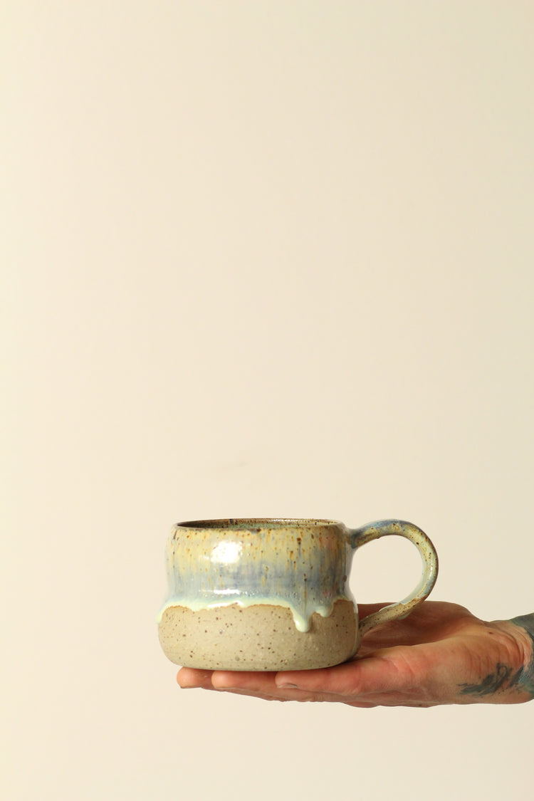 Seafoam bubble mug