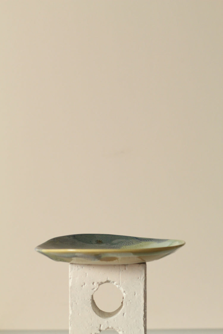 High Sided Plate - Ocean view with blue
