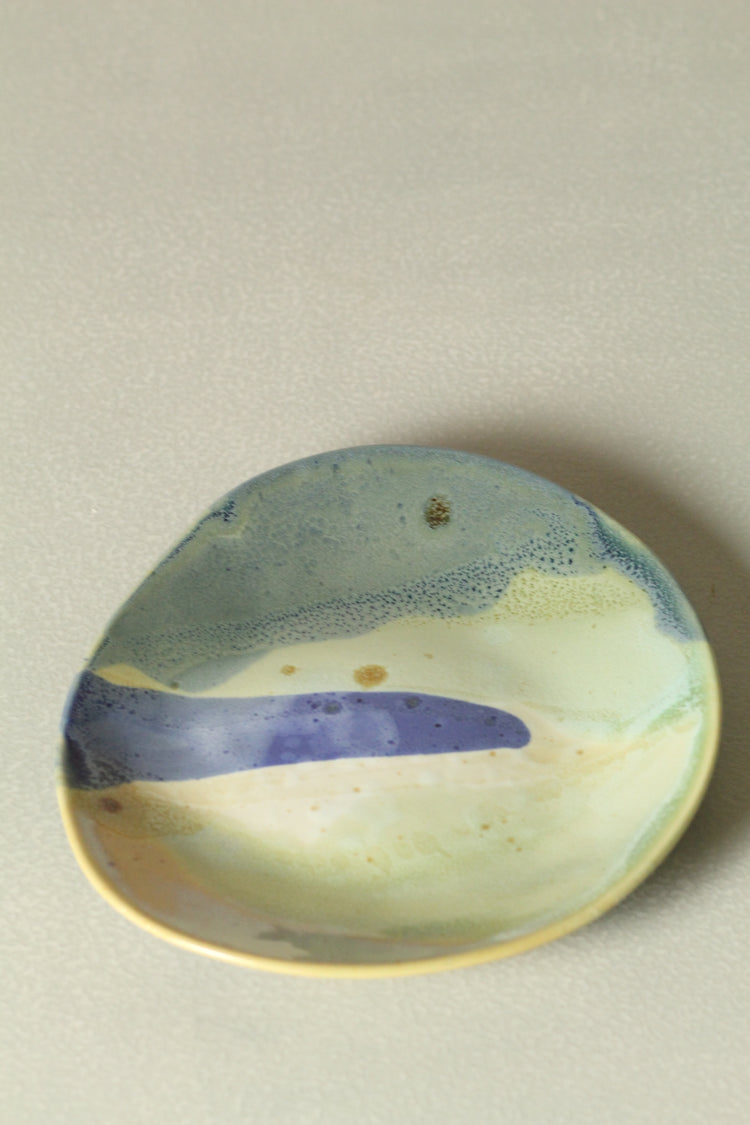 High Sided Plate - Ocean view with blue