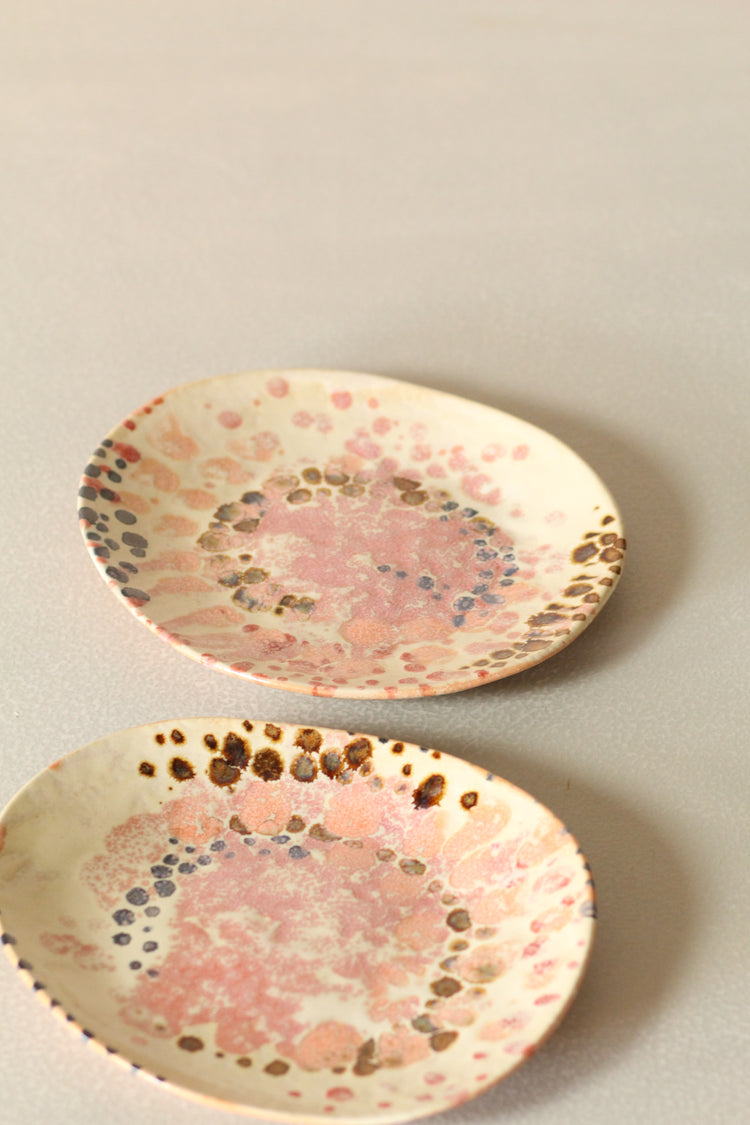 High Sided Plate - Salted Cream with red and rust spots